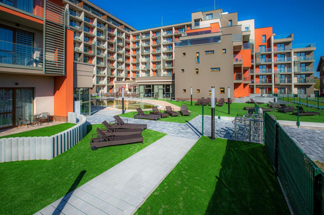 Besenova Gino Paradise Apartments With Aquapark Dış mekan fotoğraf